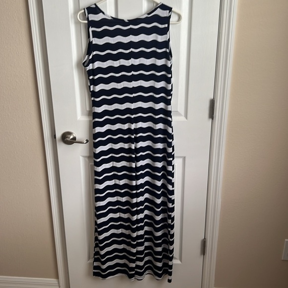 Ronni Nicole maxi dress size medium - Picture 6 of 8
